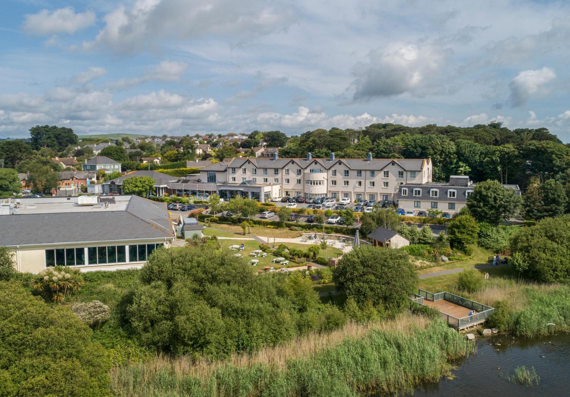 Bay Hotel
